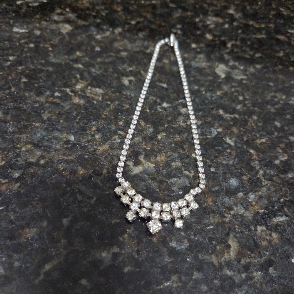 Vintage Diamond Rhinestone Elegant Necklace Silver